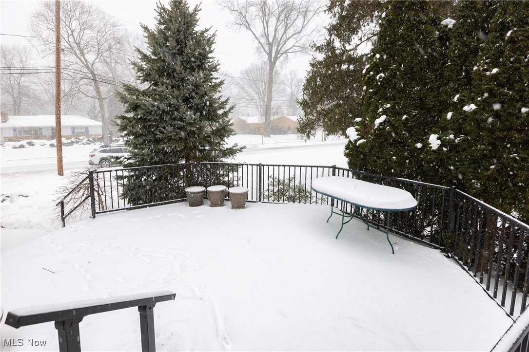 1801 Kathryn Drive Westlake OH 44145