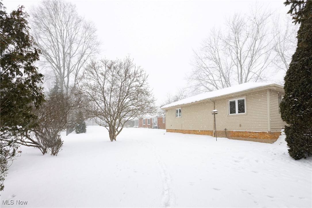 1801 Kathryn Drive Westlake OH 44145