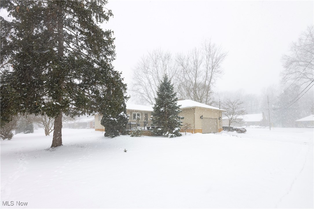 1801 Kathryn Drive Westlake OH 44145