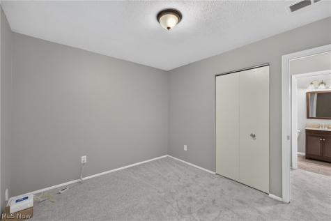 6347 Meldon Drive Mentor OH 44060