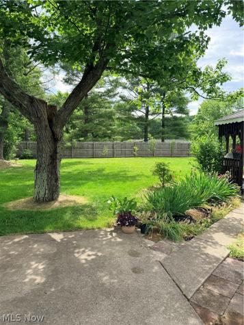 15381 Howe Road Strongsville OH 44136