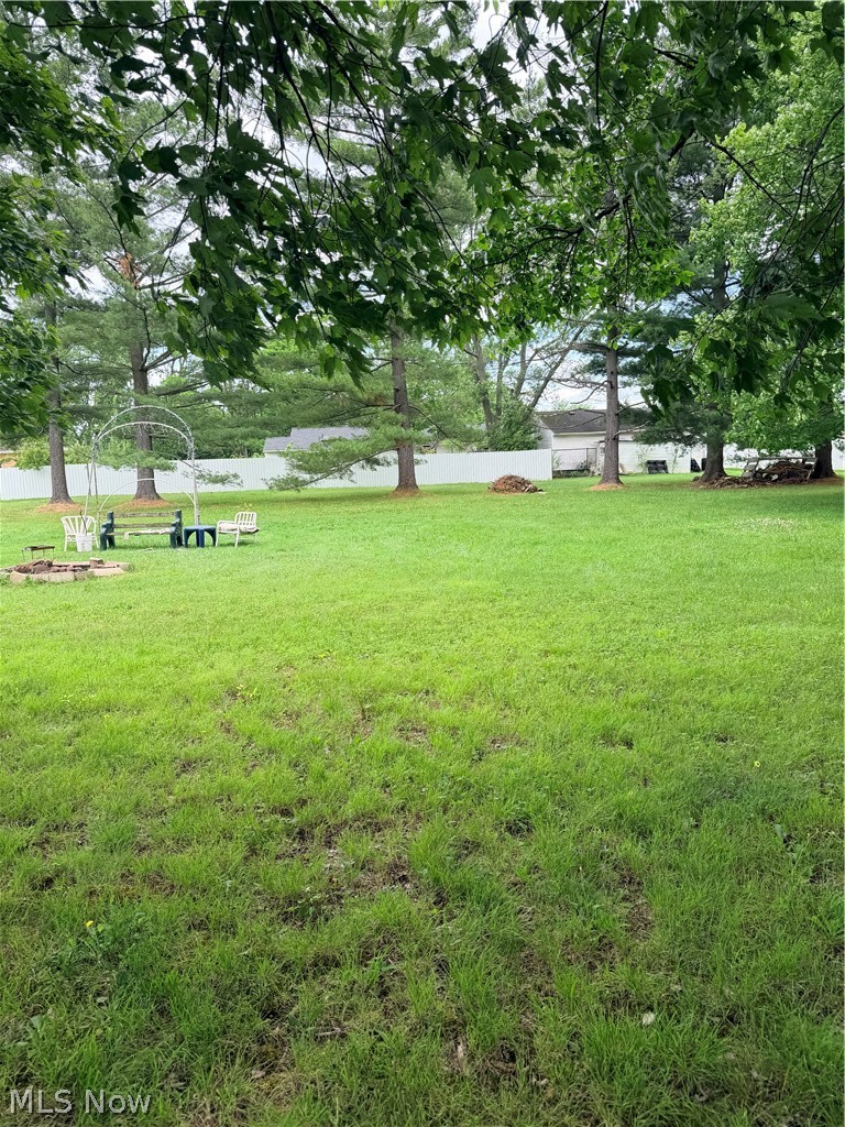 15381 Howe Road Strongsville OH 44136