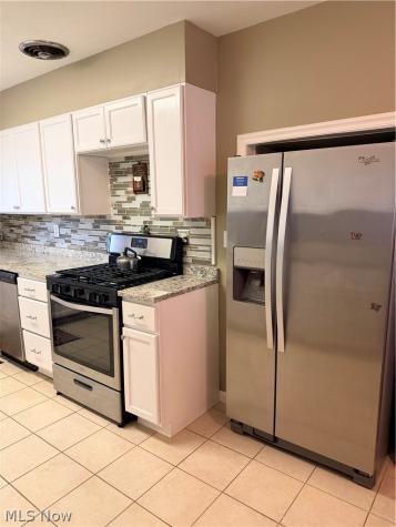 15381 Howe Road Strongsville OH 44136