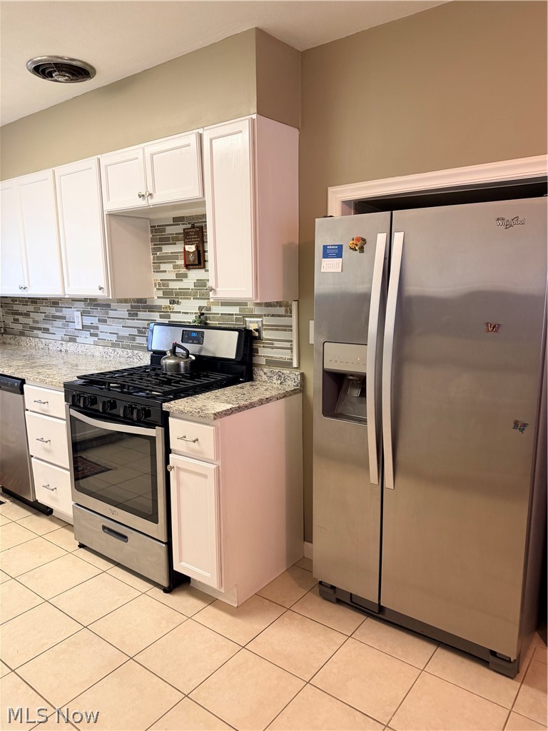 15381 Howe Road Strongsville OH 44136