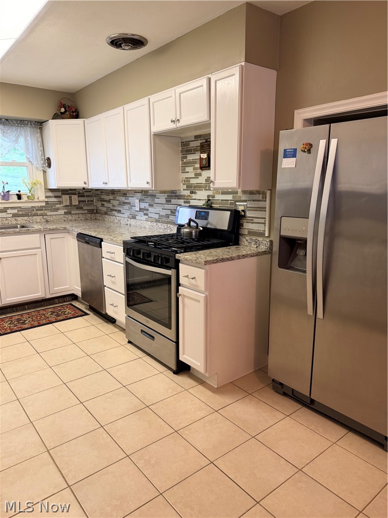 15381 Howe Road Strongsville OH 44136