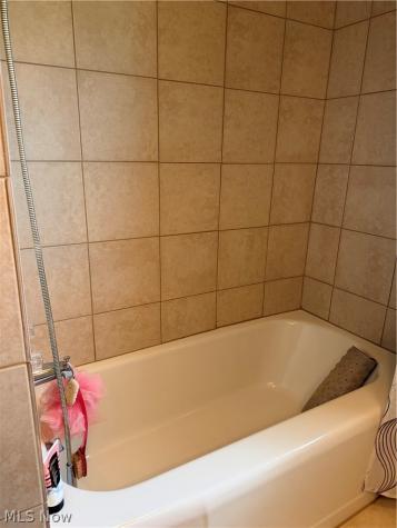 15381 Howe Road Strongsville OH 44136