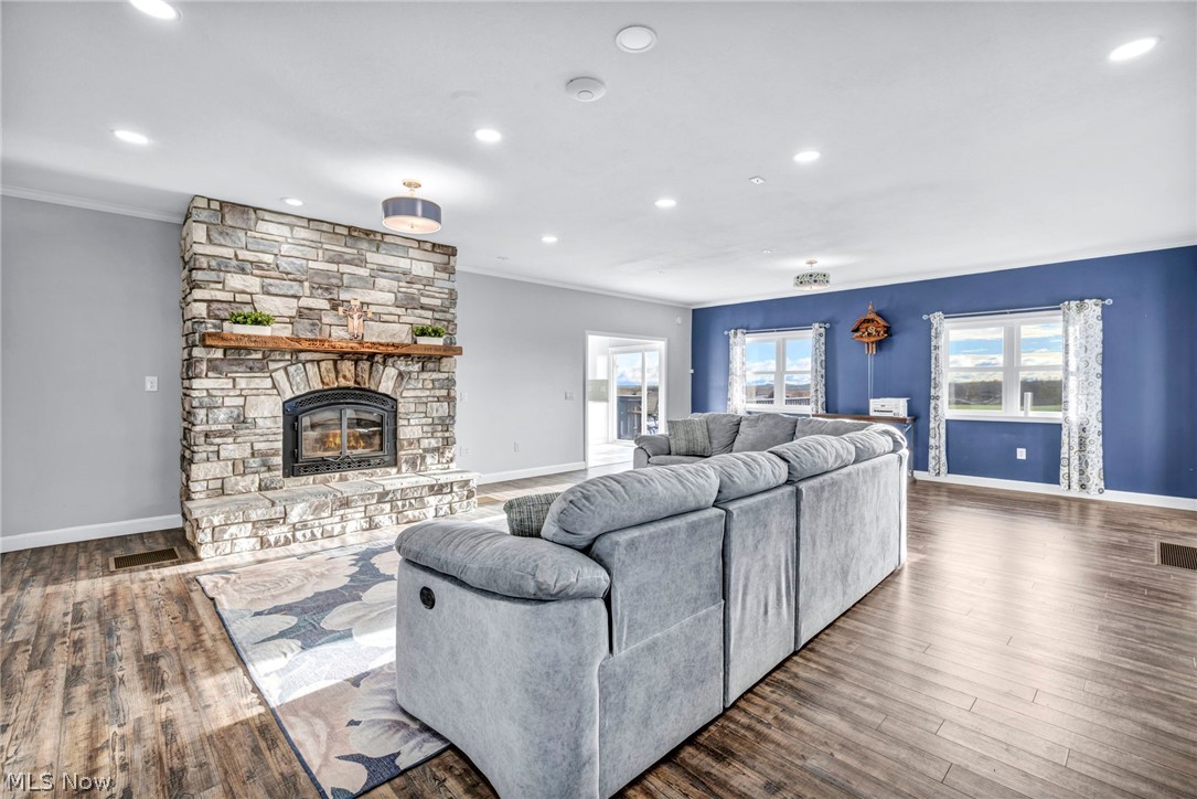 78791 Kanoski Road Cadiz OH 43907