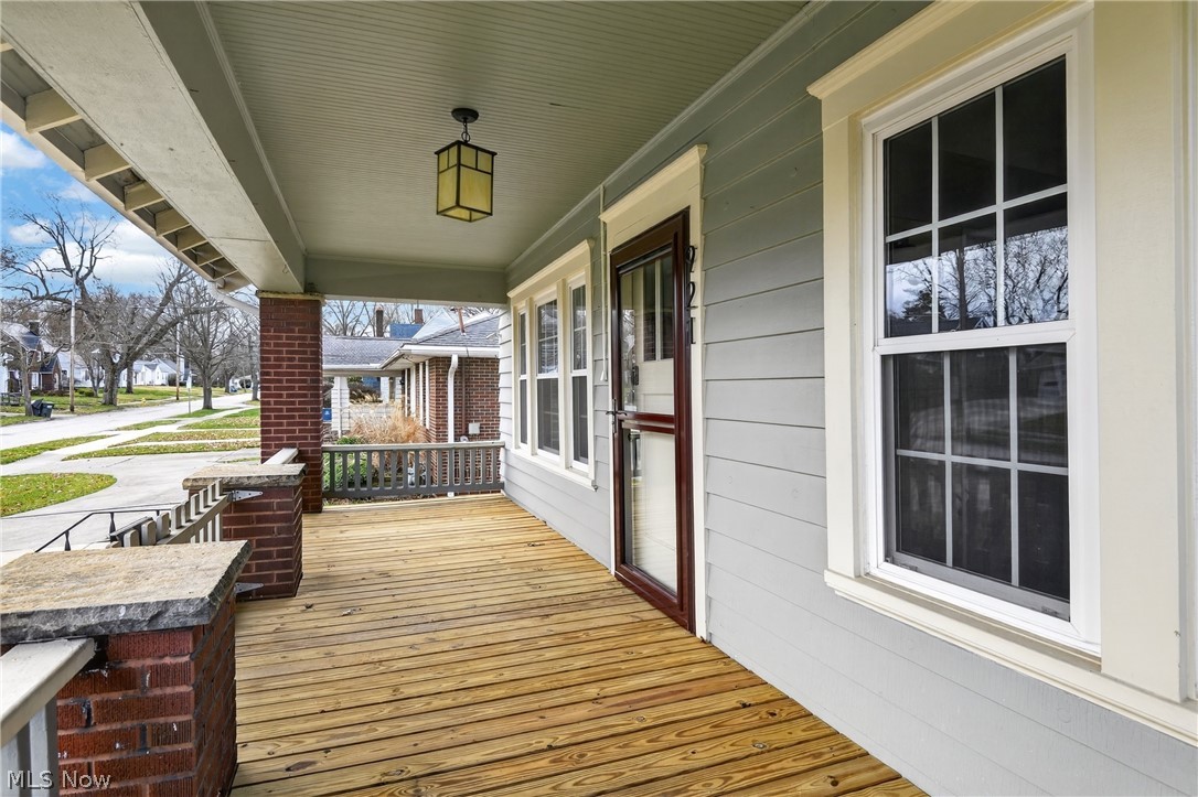 921 Homewood Avenue Salem OH 44460