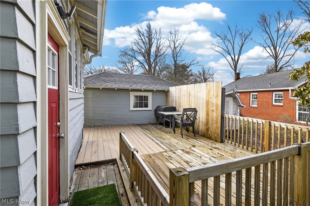 921 Homewood Avenue Salem OH 44460