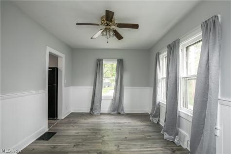 1424 S Liberty Avenue Alliance OH 44601