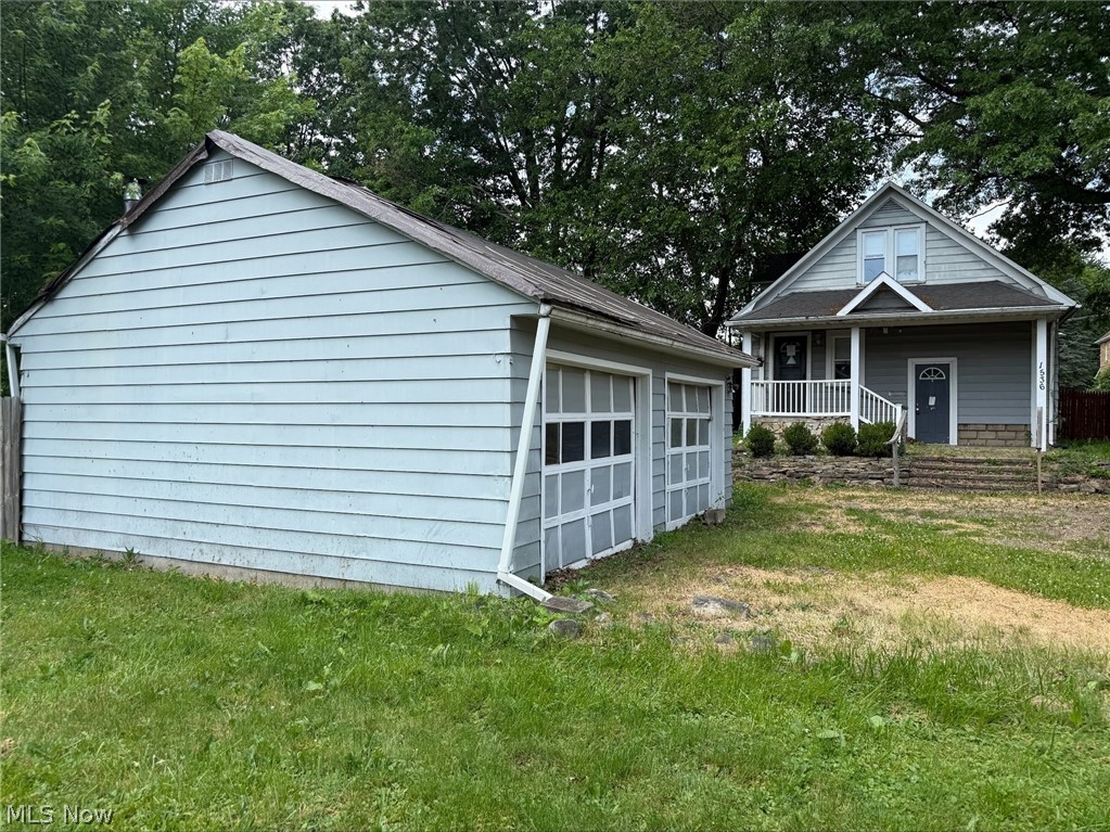 1536 Hiram Avenue Niles OH 44446