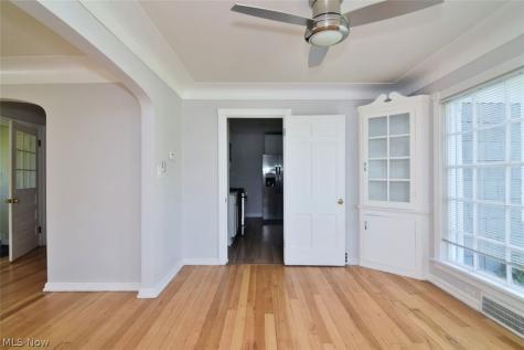 3380 Milverton Road Shaker Heights OH 44120