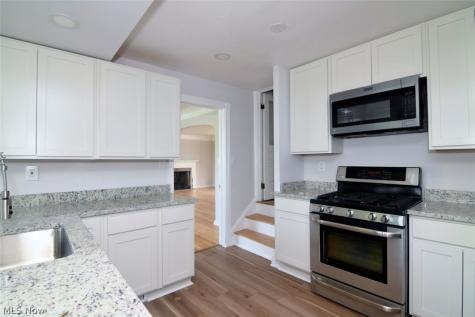 3380 Milverton Road Shaker Heights OH 44120