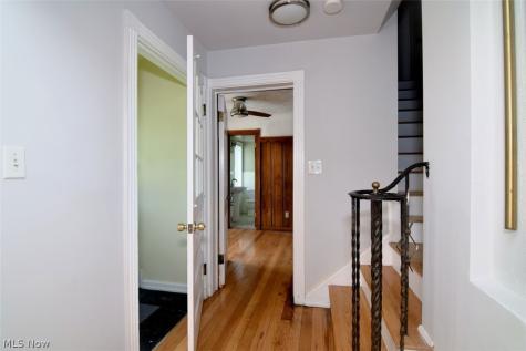 3380 Milverton Road Shaker Heights OH 44120