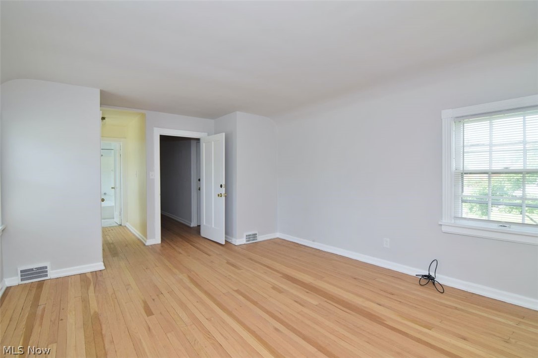 3380 Milverton Road Shaker Heights OH 44120