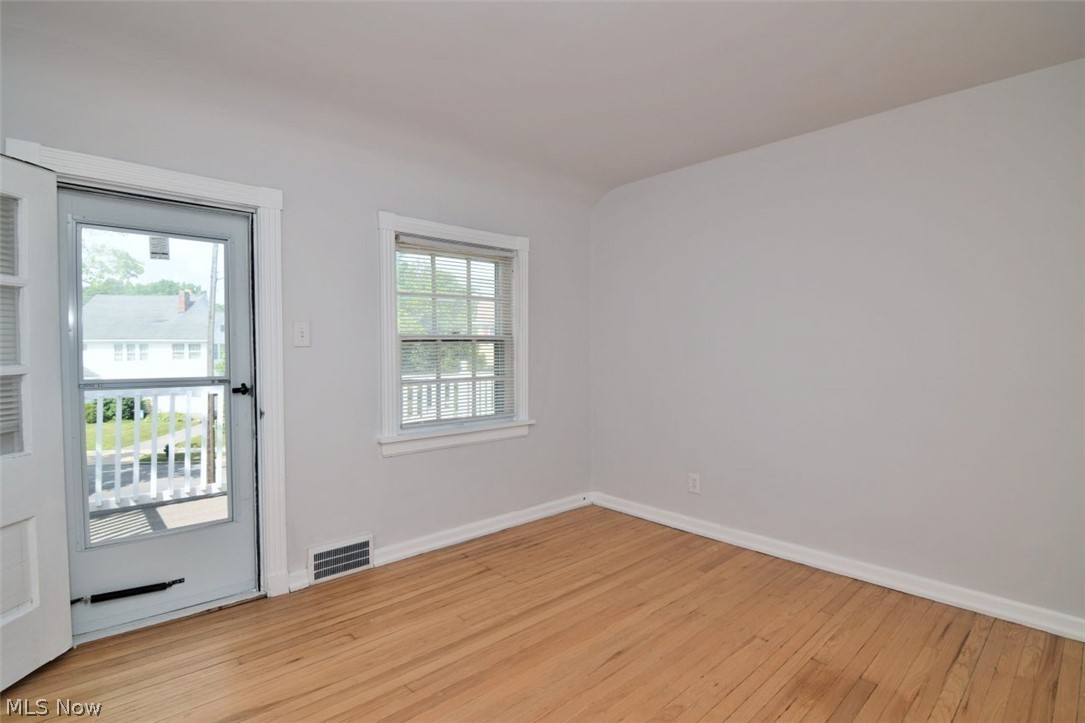 3380 Milverton Road Shaker Heights OH 44120