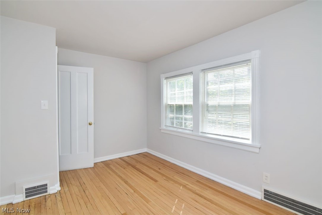 3380 Milverton Road Shaker Heights OH 44120