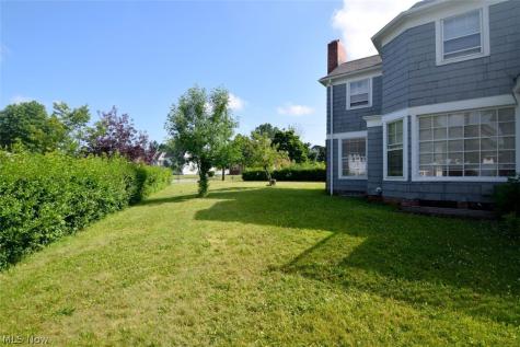 3380 Milverton Road Shaker Heights OH 44120