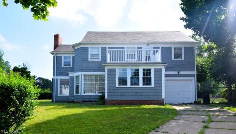 3380 Milverton Road Shaker Heights OH 44120