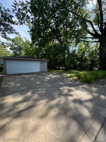 922 Montford Road Cleveland Heights OH 44121