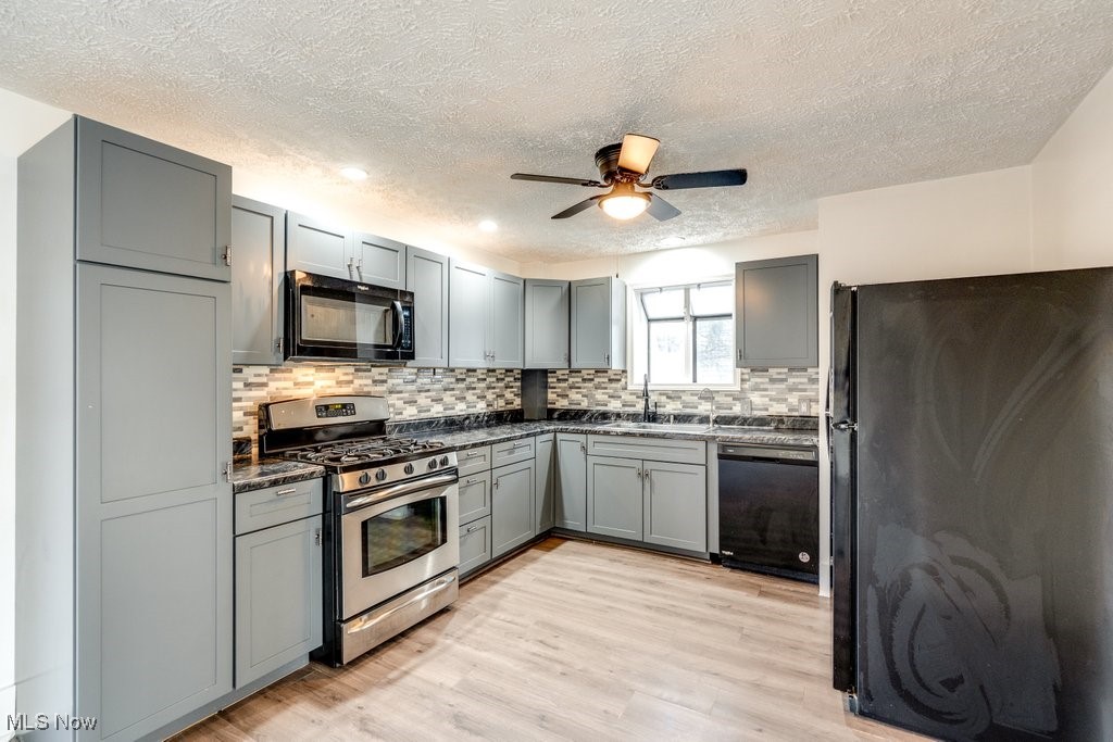 230 W 39th Street Lorain OH 44052