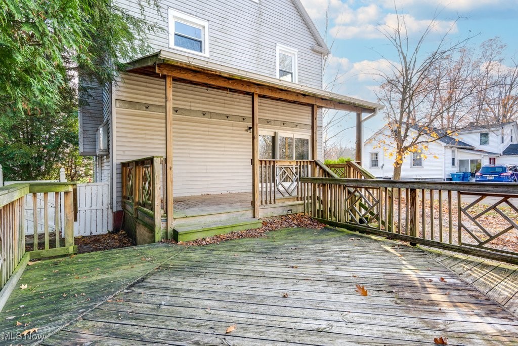 230 W 39th Street Lorain OH 44052