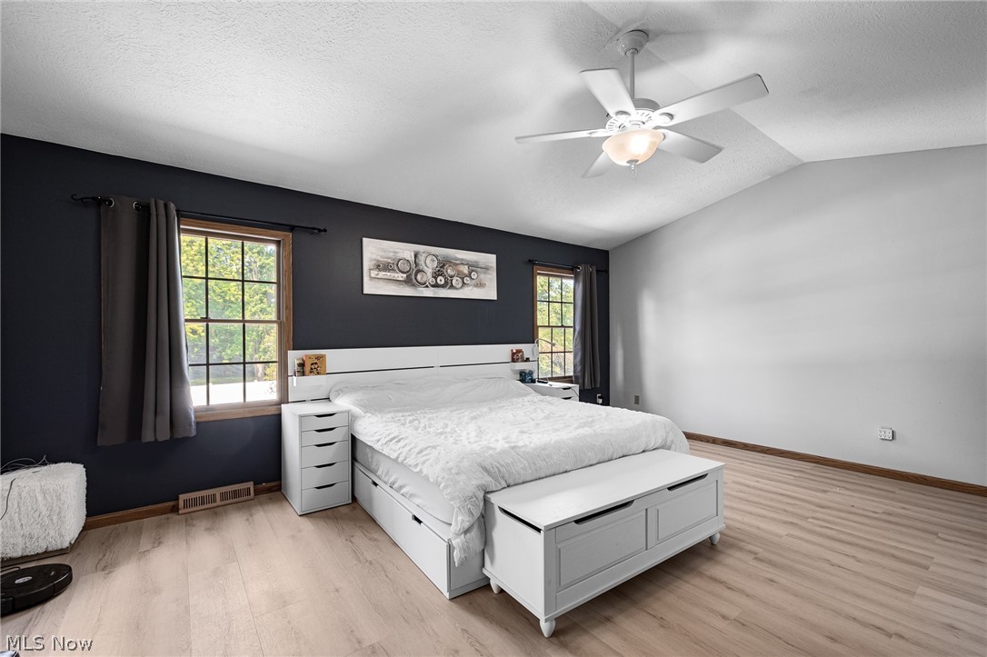 509 William Lagrange OH 44050