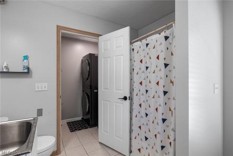 509 William Lagrange OH 44050