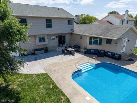 509 William Lagrange OH 44050