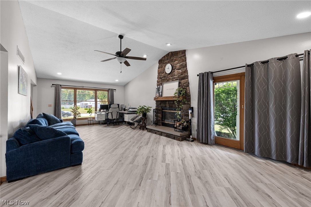 509 William Lagrange OH 44050