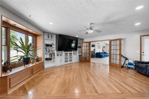 509 William Lagrange OH 44050