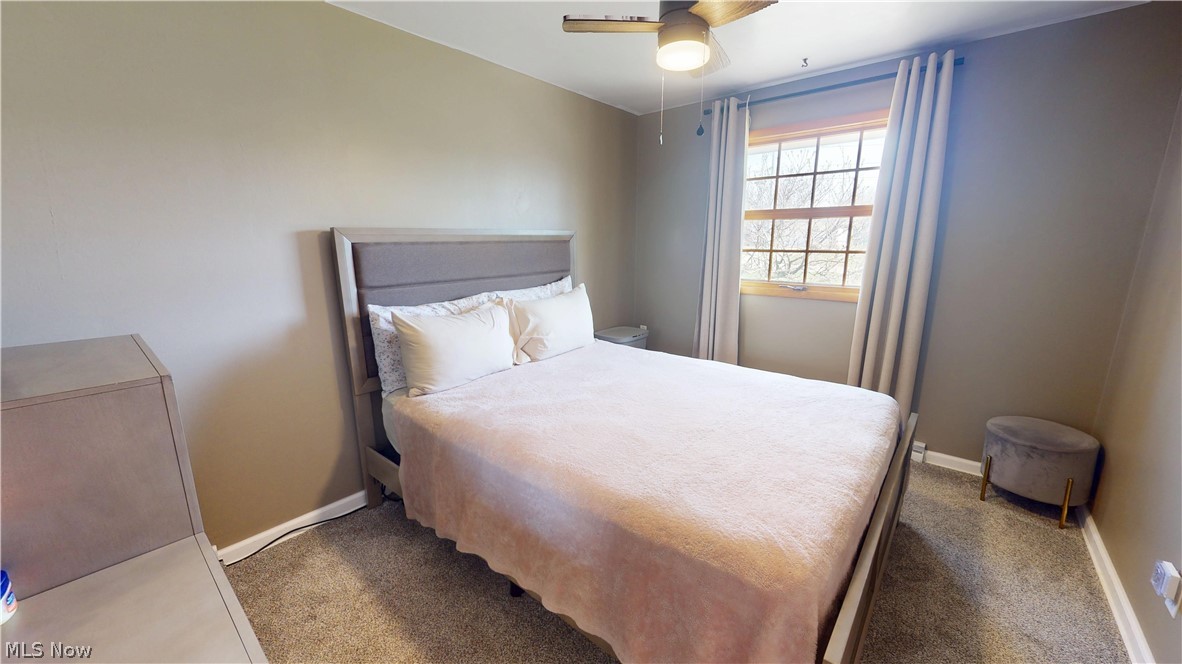 5143 Calla Avenue NW Champion OH 44483