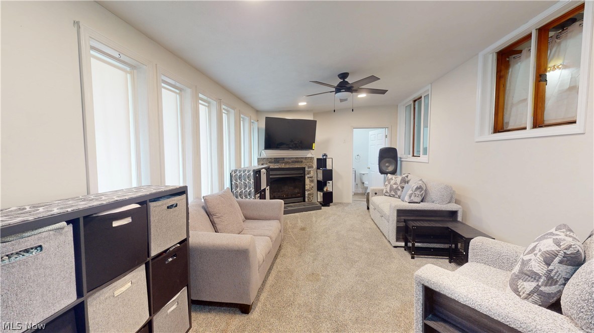 5143 Calla Avenue NW Champion OH 44483