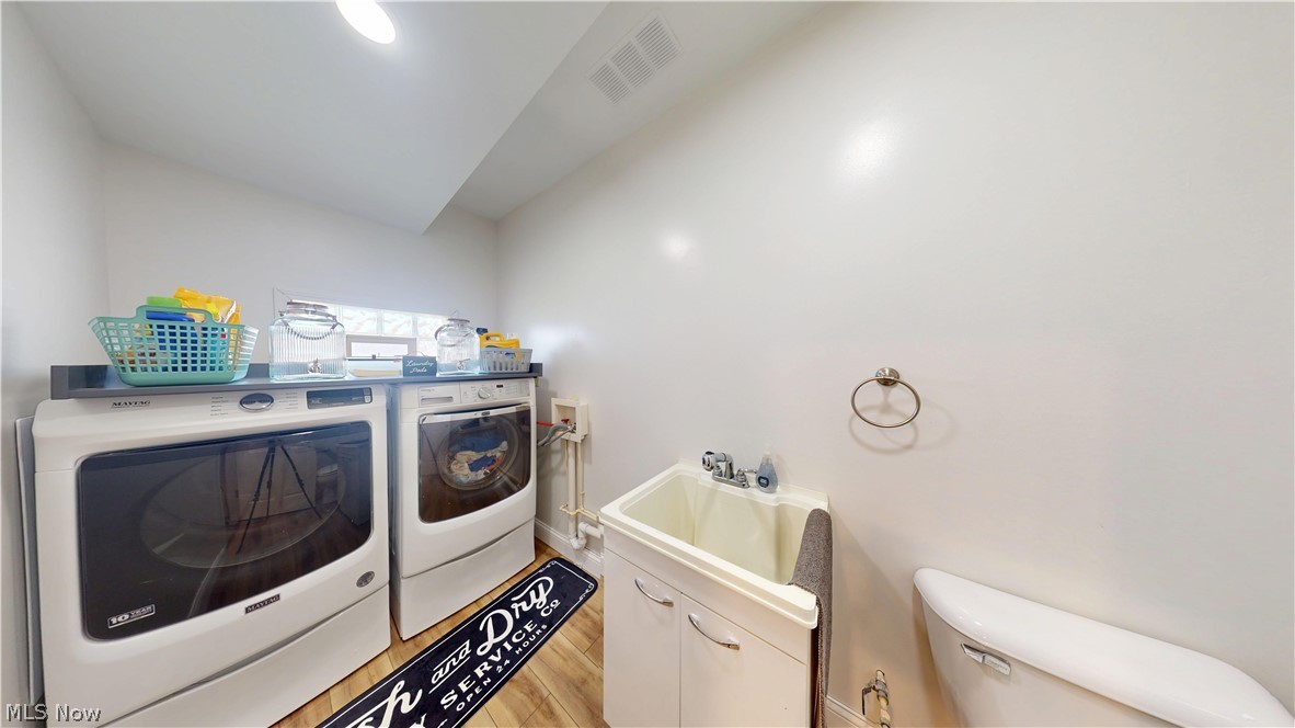 5143 Calla Avenue NW Champion OH 44483