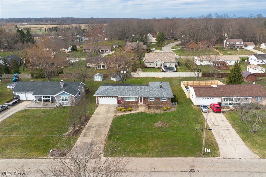 5143 Calla Avenue NW Champion OH 44483