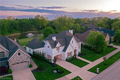 33683 Via San Angelo Drive Avon OH 44011