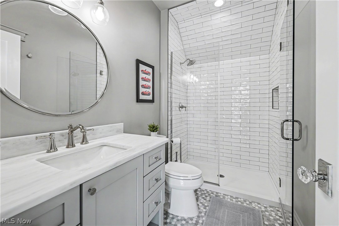 33683 Via San Angelo Drive Avon OH 44011