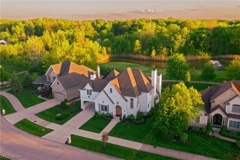33683 Via San Angelo Drive Avon OH 44011
