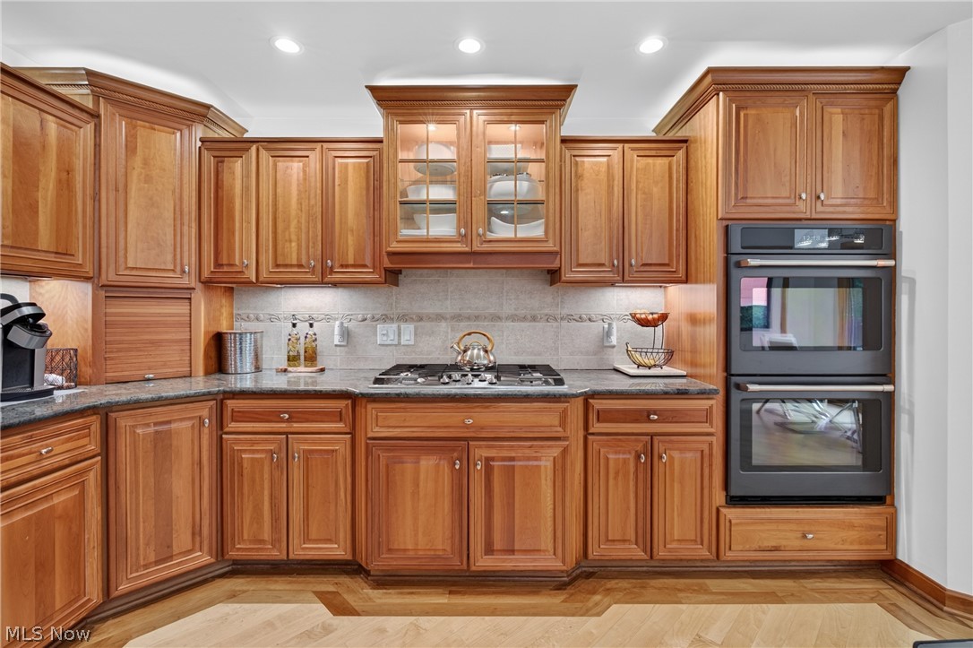 180 Huntington Trail Cortland OH 44410