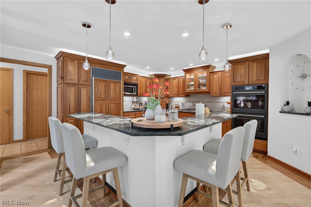 180 Huntington Trail Cortland OH 44410