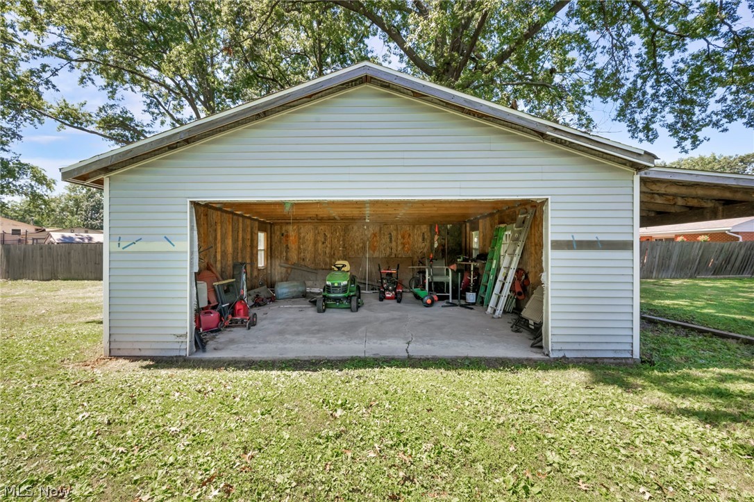 4805 Mapleview Drive Vermilion OH 44089