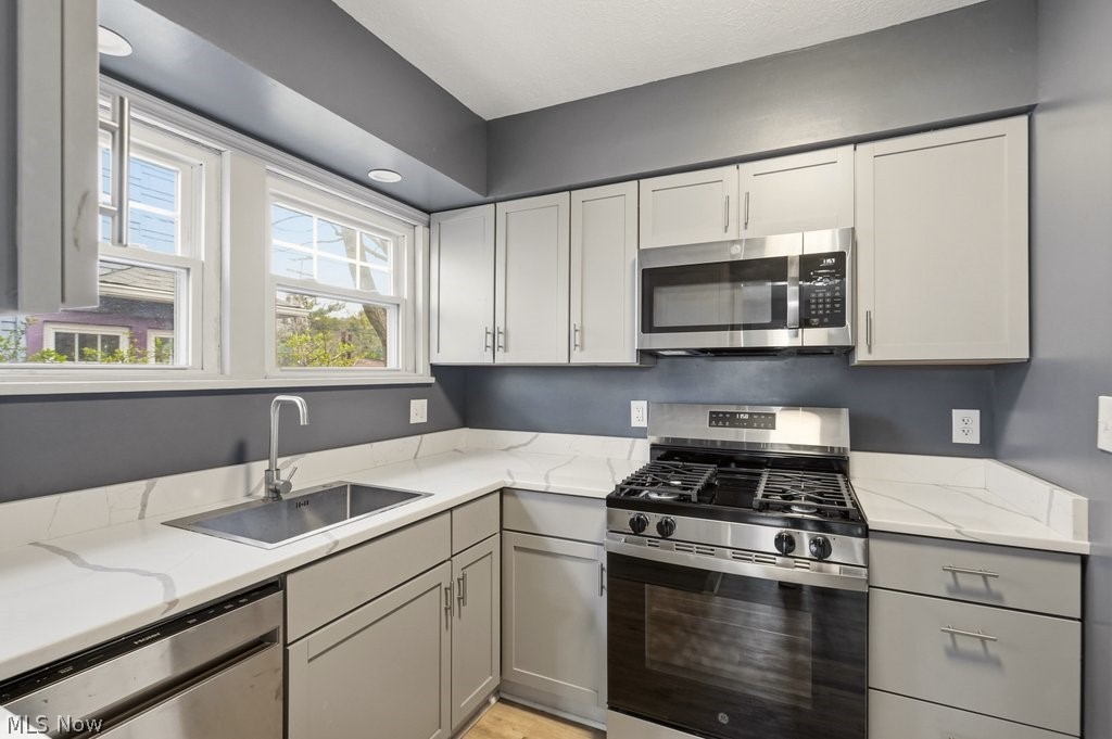 2209 Lamberton Road Cleveland Heights OH 44118