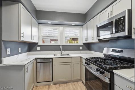 2209 Lamberton Road Cleveland Heights OH 44118