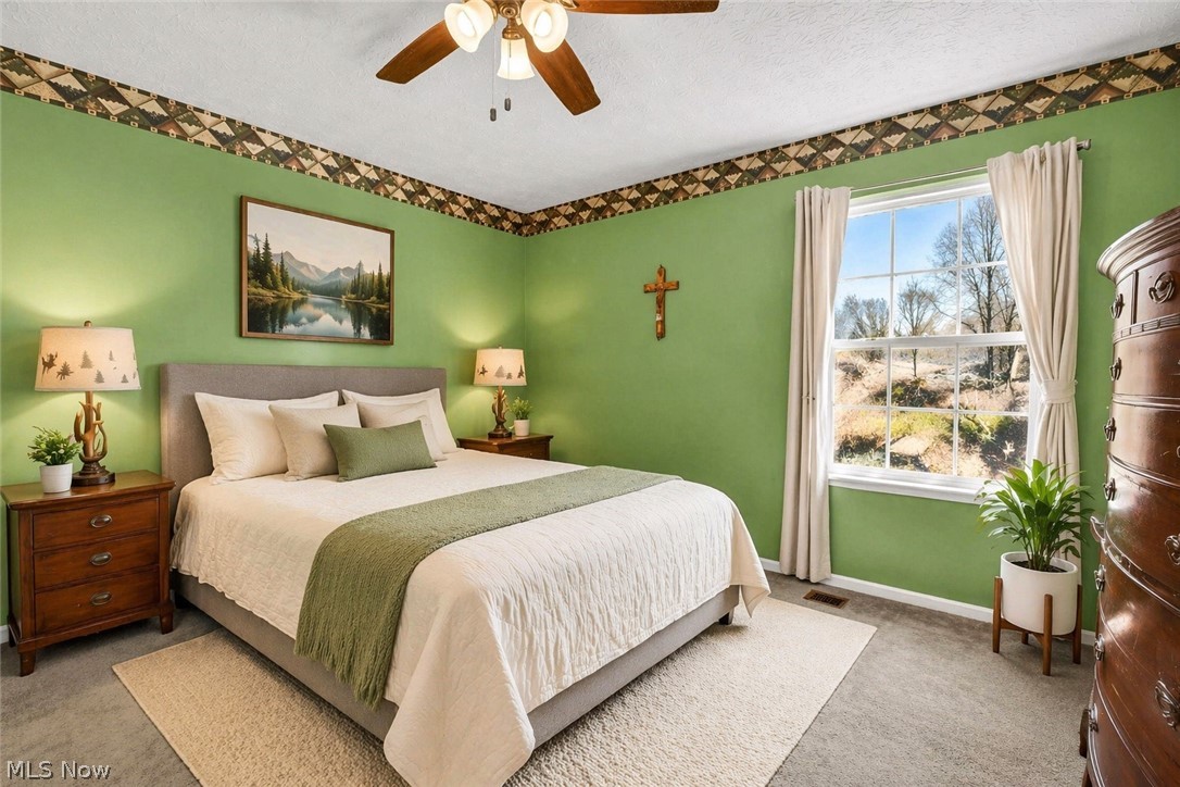 685 W Lake Street Ravenna OH 44266