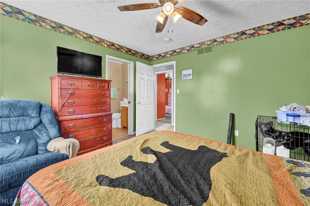 685 W Lake Street Ravenna OH 44266