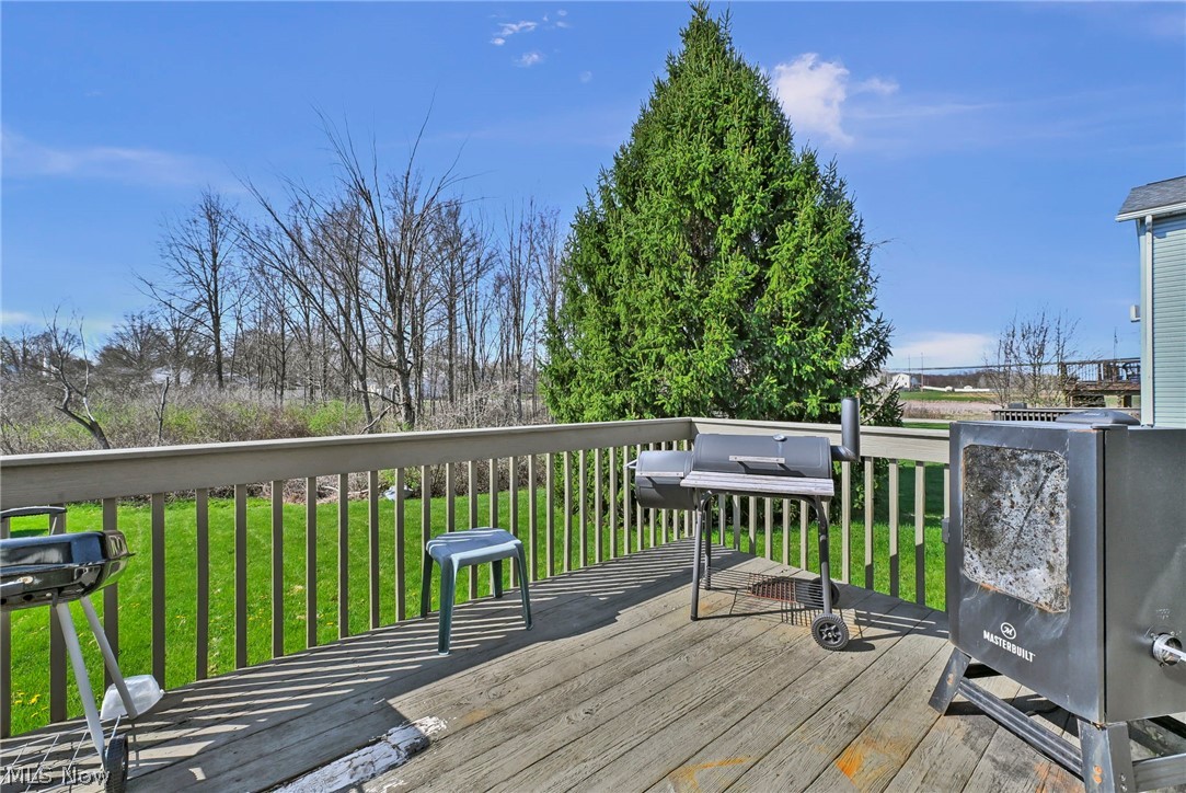 685 W Lake Street Ravenna OH 44266