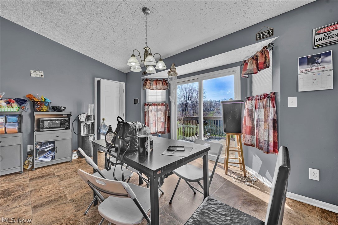 685 W Lake Street Ravenna OH 44266
