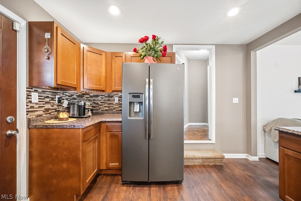 2719 Mohican Boulevard Lakemore OH 44312