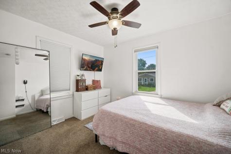 2719 Mohican Boulevard Lakemore OH 44312