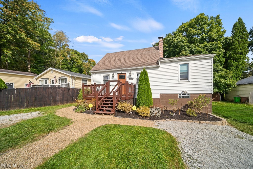 2719 Mohican Boulevard Lakemore OH 44312